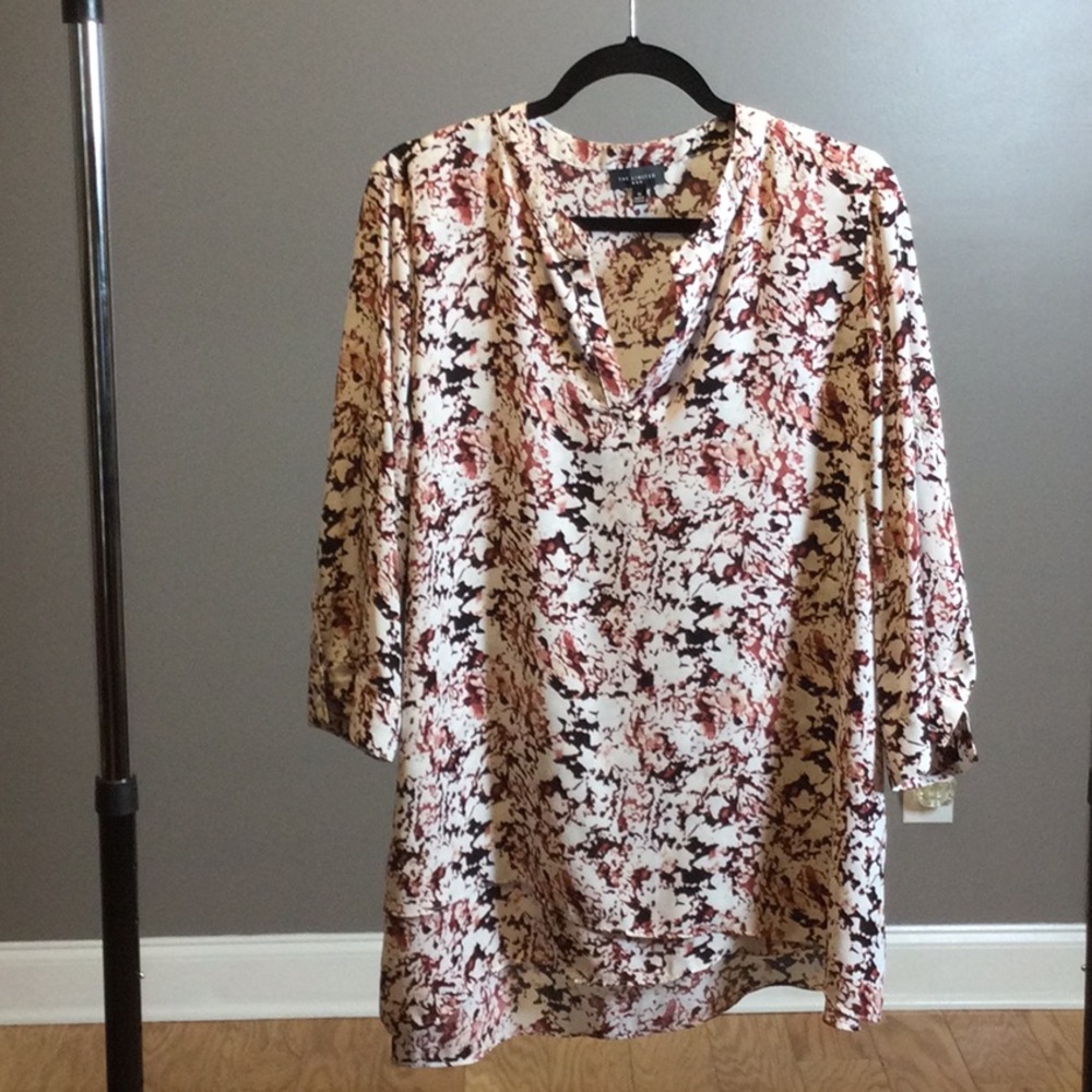 XL The Limited white with brown/red splash print tunic Blouse